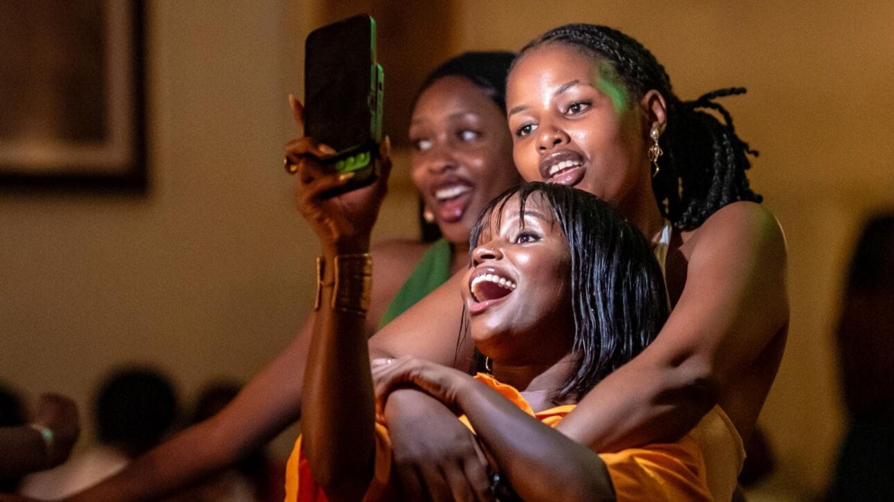 Girls really have fun